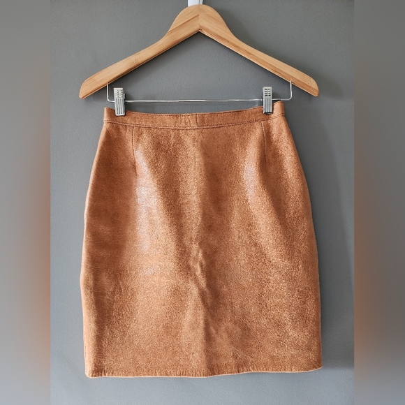 Dresses & Skirts - VINTAGE SOFT LEATHER SKIRT